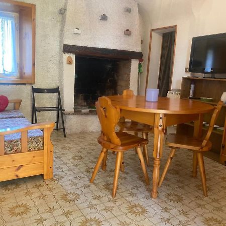“Casa Rosi” Appartamento In Zona Medievale Pisogne Ngoại thất bức ảnh